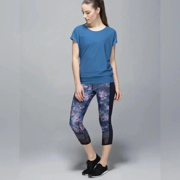 Lululemon If You’re Lucky crop leggings black multi Size 6 - Picture 8 of 8